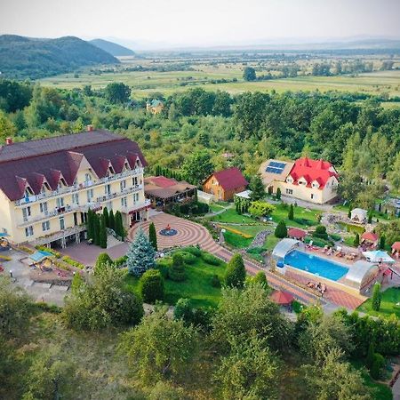 Hotel Blagodat Šajan Exteriér fotografie