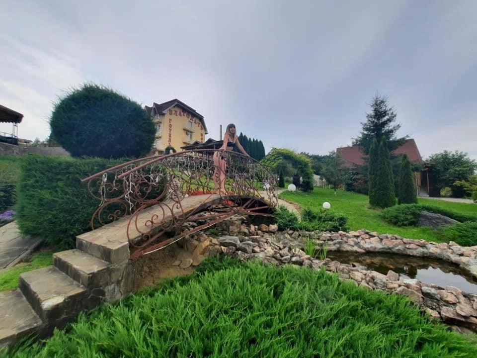 Hotel Blagodat Šajan Exteriér fotografie