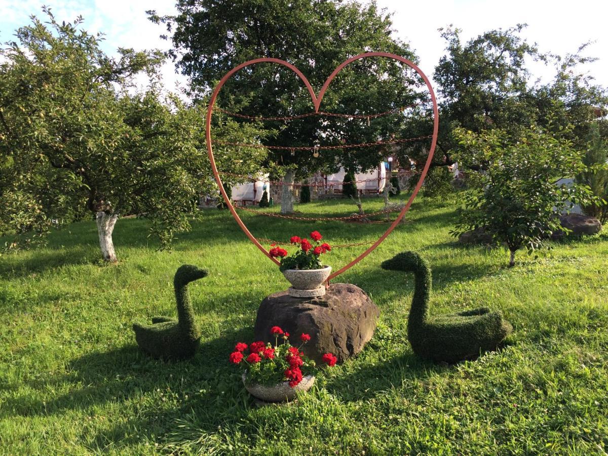 Hotel Blagodat Šajan Exteriér fotografie