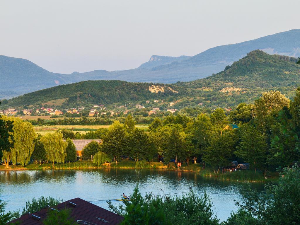 Hotel Blagodat Šajan Exteriér fotografie